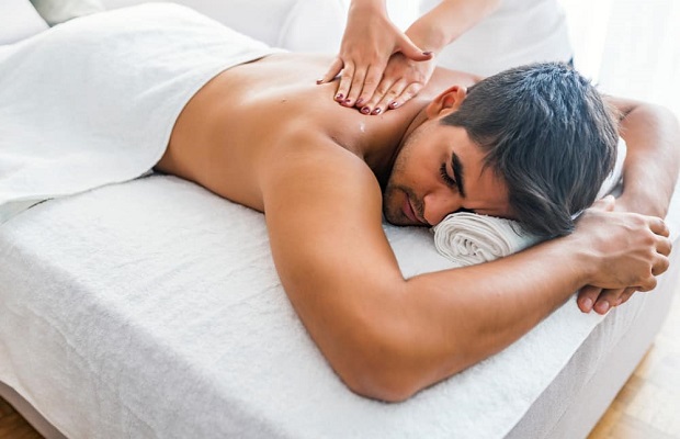 Tổn thương cơ thể bởi những động tác massage mạnh