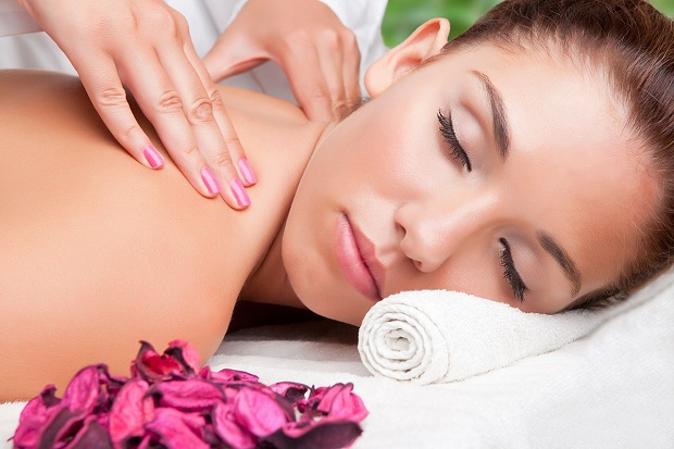 Massage bấm huyệt ở Tphcm- Liệu pháp được yêu thích nhất hiện nay