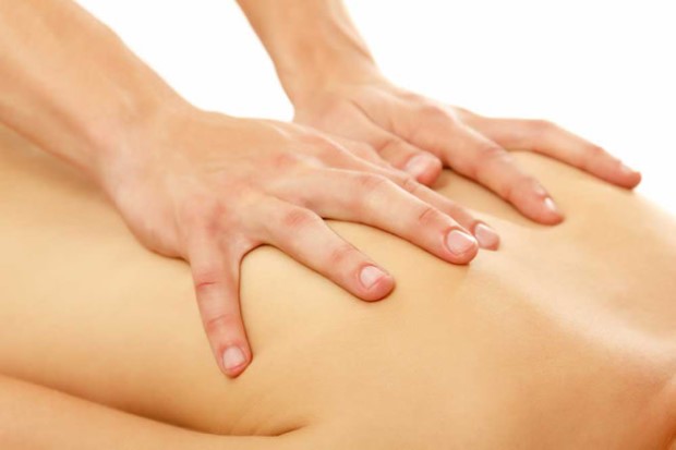 Hãy để cách massage lưng giải quyết các vấn đề giúp bạn