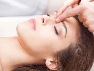 cách massage giảm đau đầu hiệu quả